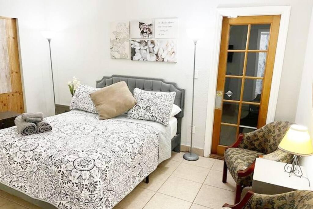 Villa Amazing & Cozy Duplex Near Zoo Miami ! Exterior foto